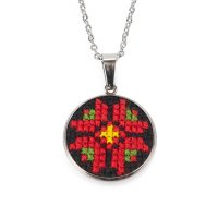 Вишитий кулон – Орнамент 009