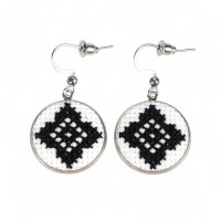 Вишиті сережки-швензи – Орнамент 005