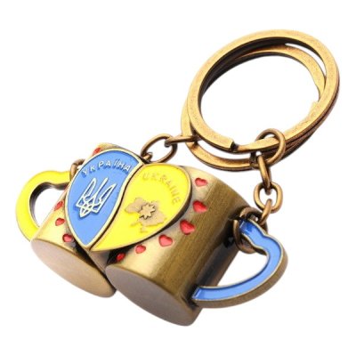 Брелок металевий – Кухлі парні з сердечком (золото)